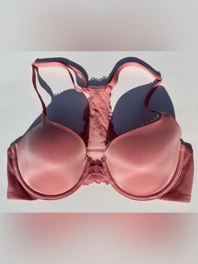 NWT🌷(34C) Victoria's Secret Body by Victoria Lightly Lined Lace Racerback Bra